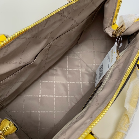 Michael Kors Charlotte Large Satchel - Picture 8 of 9